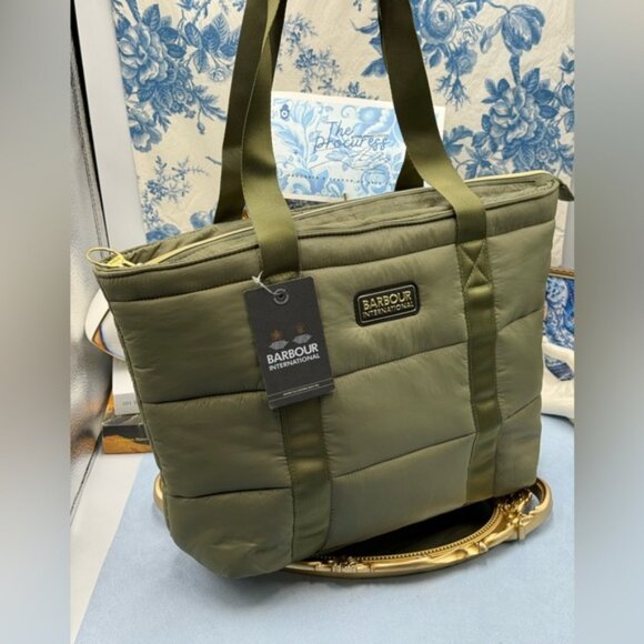 🆕 BARBOUR INTL 🧿 NWT Monaco Quilted Tote Bag, Envy Olive * SAMPLE * - Picture 2 of 16